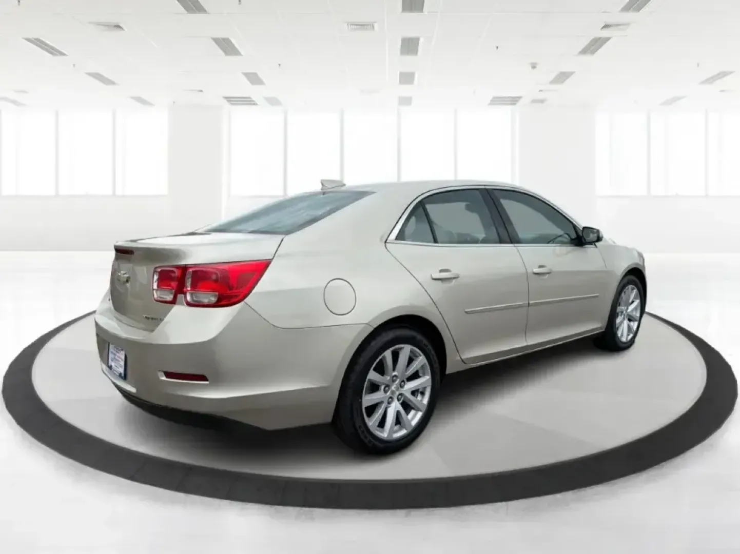 2015 Chevrolet Malibu 2LT (1G11D5SL1FF) with an ECOTEC 2.5L I-4 gasoline direct injection engine, 6-Speed Automatic transmission, located at 4508 South Dixie Dr, Moraine, OH, 45439, (937) 908-9800, 39.689976, -84.218452 - Set up for the daily commute, school drop-offs, and easy weekend getaways, this 2015 Chevrolet Malibu 2LT is the kind of comfortable midsize sedan that fits real life in the Miami Valley. With its smooth ride, practical cabin space, and commuter-friendly efficiency, it's a smart pick for drivers who - Photo#2
