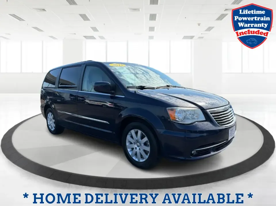 photo of 2015 Chrysler Town  and  Country Touring