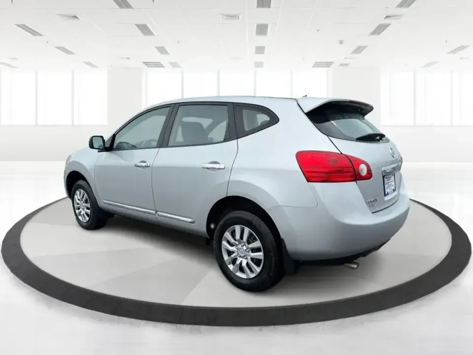 2012 Nissan Rogue S (JN8AS5MV2CW) with an 2.5L I-4 DOHC engine, Continuously Variable Transmission transmission, located at 1230 East Main St, Xenia, OH, 45385, (937) 908-9800, 39.688026, -83.910172 - Weekend getaways to Carillon Historical Park, grocery runs for a growing family, or a steady daily commute down I675 and Route 35-this 2012 Nissan Rogue S is the kind of compact SUV that fits real life in Riverside, Ohio. With its easy-to-park size, versatile cargo space, and confident all-wheel dri - Photo#4