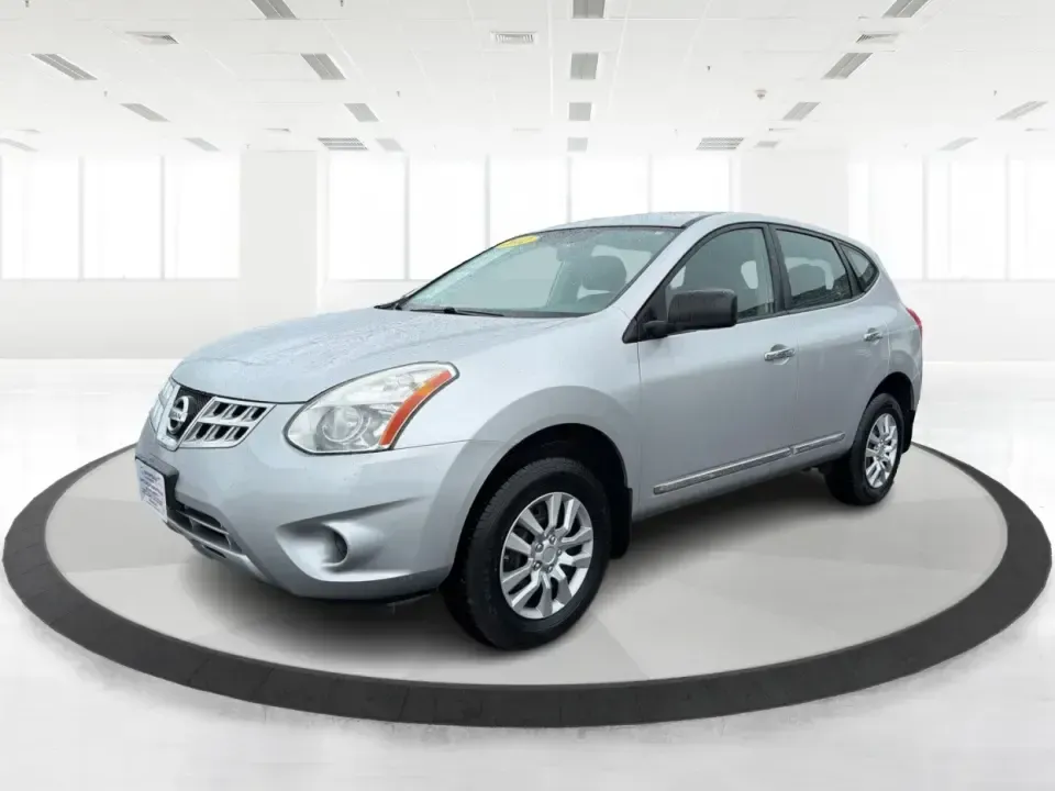 2012 Nissan Rogue S (JN8AS5MV2CW) with an 2.5L I-4 DOHC engine, Continuously Variable Transmission transmission, located at 1230 East Main St, Xenia, OH, 45385, (937) 908-9800, 39.688026, -83.910172 - Weekend getaways to Carillon Historical Park, grocery runs for a growing family, or a steady daily commute down I675 and Route 35-this 2012 Nissan Rogue S is the kind of compact SUV that fits real life in Riverside, Ohio. With its easy-to-park size, versatile cargo space, and confident all-wheel dri - Photo#8