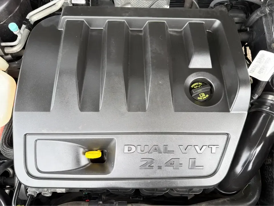 2016 Jeep Compass Latitude 4WD (1C4NJDEB2GD) with an 2.4L L4 DOHC 16V engine, 6A transmission, located at 880 E. National Road, Vandalia, OH, 45377, (937) 908-9800, 39.891918, -84.183594 - Weekend getaways, winter commutes, and everyday errands feel a lot simpler when your SUV is ready for whatever Ohio throws at it. This 2016 Jeep Compass Latitude 4WD is a smart pick for drivers who want the confidence of four-wheel drive, practical space for five passengers, and the comfort features- Photo#11