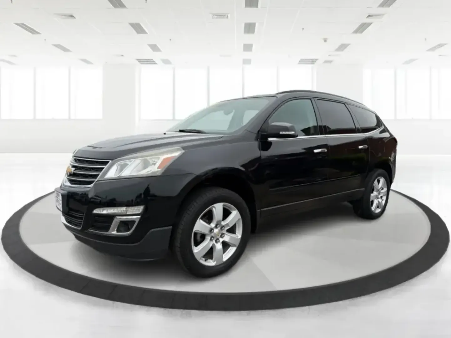 2016 Chevrolet Traverse 1LT (1GNKRGKD1GJ) with an 3.6L V-6 gasoline direct injection engine, 6A transmission, located at 8750 N County Rd 25A, Piqua, OH, 45356, (937) 908-9800, 40.164391, -84.232513 - Load up the kids, the cooler, and the weekend plans-this 2016 Chevrolet Traverse 1LT is the kind of family-ready SUV that makes school runs, long commutes, and Ohio road trips feel simpler. With three-row flexibility, a confident 3.6L V6, and everyday comfort features, it's a smart pick for growing- Photo#8