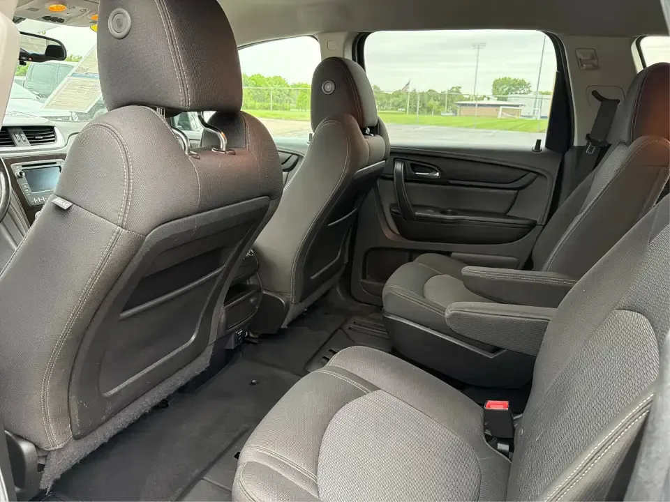 2016 Chevrolet Traverse 1LT (1GNKRGKD1GJ) with an 3.6L V-6 gasoline direct injection engine, 6A transmission, located at 8750 N County Rd 25A, Piqua, OH, 45356, (937) 908-9800, 40.164391, -84.232513 - Load up the kids, the cooler, and the weekend plans-this 2016 Chevrolet Traverse 1LT is the kind of family-ready SUV that makes school runs, long commutes, and Ohio road trips feel simpler. With three-row flexibility, a confident 3.6L V6, and everyday comfort features, it's a smart pick for growing - Photo#10