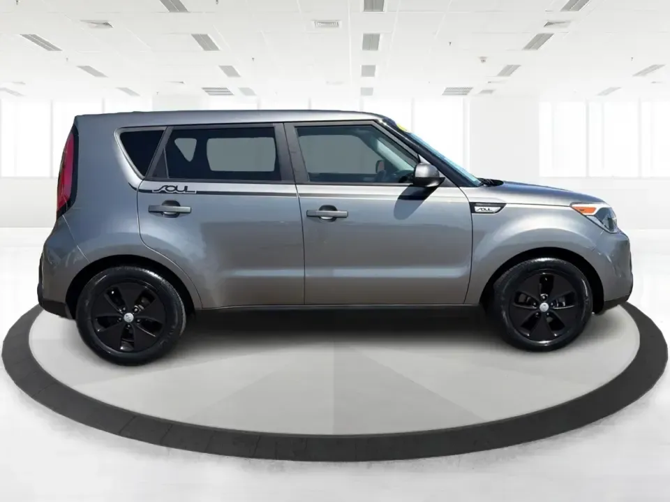 2016 Kia Soul Base (KNDJN2A27G7) with an 1.6L L4 DOHC 16V engine, 6A transmission, located at 4508 South Dixie Dr, Moraine, OH, 45439, (937) 908-9800, 39.689976, -84.218452 - Need a smart, city-friendly ride that fits tight parking spots in downtown Dayton, keeps up with your daily I75 commute, and still has the cargo flexibility for a Costco run or a weekend trip to Carillon Historical Park? This 2016 Kia Soul Base in gray delivers a practical, easygoing lifestyle-great - Photo#1