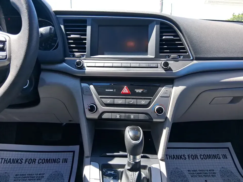 2017 Hyundai Elantra SE (5NPD84LF7HH) with an Nu 2L I-4 DOHC engine, 6A transmission, located at 880 E. National Road, Vandalia, OH, 45377, (937) 908-9800, 39.891918, -84.183594 - Need a smart, efficient sedan for the daily commute from Vandalia to Dayton, quick school drop-offs, or weekend runs out to the National Museum of the U.S. Air Force? This 2017 Hyundai Elantra SE is the kind of practical, comfortable ride that fits real life-easy to park, easy to drive, and efficien - Photo#13