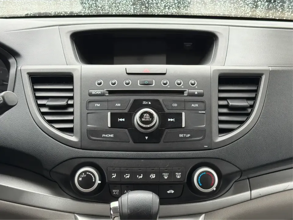 2014 Honda CR-V LX (2HKRM4H30EH) with an 2.4L I-4 DOHC engine, 5-Speed Automatic transmission, located at 401 Woodman Dr, Riverside, OH, 45431, (937) 908-9800, 39.760899, -84.123421 - Picture your next weekend: a quick run down Woodman Dr for errands, a family day at Riverscape MetroPark, or an easy I675 commute with room for groceries, strollers, and sports gear. This 2014 Honda CRV LX in Twilight Blue Metallic is the kind of practical SUV that fits real life in Riverside, Ohio- - Photo#12