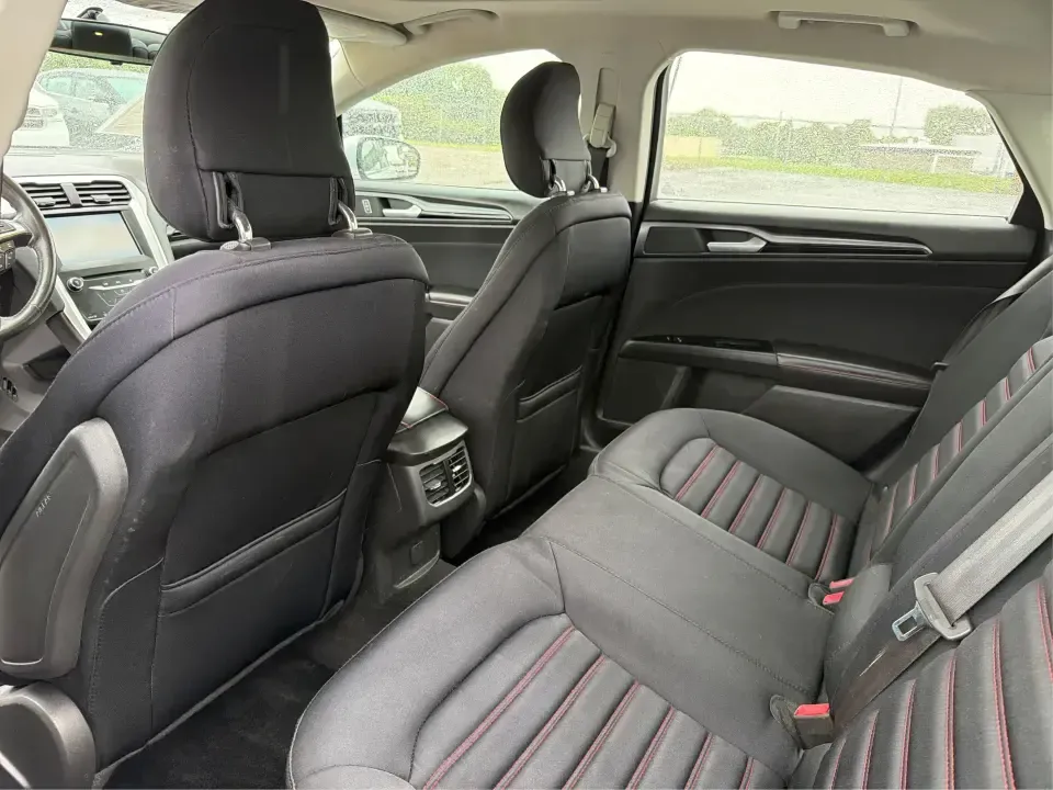 2014 Ford Fusion SE (3FA6P0H90ER) with an 2.0L L4 DOHC 16V engine, located at 1951 S Dayton Lakeview Rd., New Carlisle, OH, 45344, (937) 908-9800, 39.890999, -84.050255 - Need a smart, comfortable sedan for the daily drive from New Carlisle to Dayton, Wright-Patterson AFB, or Springfield-plus something that's still enjoyable for weekend trips to Buck Creek or an evening out near The Greene? This 2014 Ford Fusion SE blends commuter-friendly efficiency with upscale fea - Photo#10