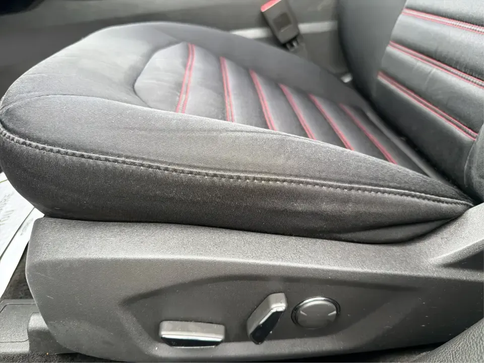 2014 Ford Fusion SE (3FA6P0H90ER) with an 2.0L L4 DOHC 16V engine, located at 1951 S Dayton Lakeview Rd., New Carlisle, OH, 45344, (937) 908-9800, 39.890999, -84.050255 - Need a smart, comfortable sedan for the daily drive from New Carlisle to Dayton, Wright-Patterson AFB, or Springfield-plus something that's still enjoyable for weekend trips to Buck Creek or an evening out near The Greene? This 2014 Ford Fusion SE blends commuter-friendly efficiency with upscale fea - Photo#18