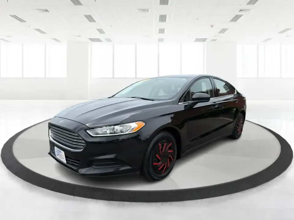 2014 Ford Fusion S (3FA6P0G78ER) with an Duratec 2.5L I-4 DOHC engine, located at 8750 N County Rd 25A, Piqua, OH, 45356, (937) 908-9800, 40.164391, -84.232513 - Are you on the hunt for a reliable sedan that fits seamlessly into your everyday life? Look no further than this stunning 2014 Ford Fusion S, available now at Advantage Car and Credit in Fairborn, OH. This vehicle is the perfect choice for budget-conscious buyers or families needing a dependable rid - Photo#8