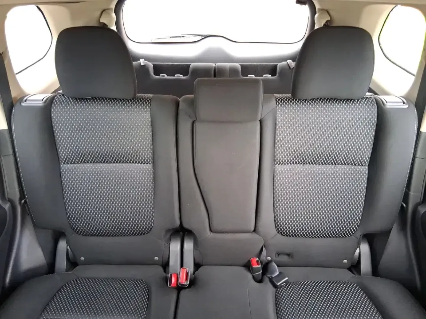 2016 Mitsubishi Outlander ES (JA4AZ3A34GZ) with an 2.4L I-4 variable valve control engine, CVT transmission, located at 401 Woodman Dr, Riverside, OH, 45431, (937) 908-9800, 39.760899, -84.123421 - Weekend getaways to Eastwood MetroPark, carpools across Riverside, and comfortable commutes down I675 feel a lot easier when you've got a versatile SUV that can flex with real life. This 2016 Mitsubishi Outlander ES in eye-catching Rally Red Metallic is built for the buyer who wants space, capabilit- Photo#14