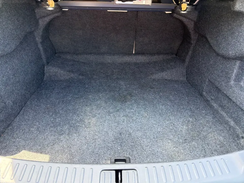 2014 Chevrolet Malibu 1LZ (1G11H5SL5EF) with an ECOTEC 2.5L I-4 gasoline direct injection engine, 6-Speed Automatic transmission, located at 401 Woodman Dr, Riverside, OH, 45431, (937) 908-9800, 39.760899, -84.123421 - Need a dependable commuter that still feels comfortable for weekend plans, errands, and date-night drives? This 2014 Chevrolet Malibu 1LZ in Atlantis Blue Metallic is a smart pick for life around New Carlisle-whether you're cruising I70 to Dayton, running quick trips down S DaytonLakeview Rd, or hea - Photo#11
