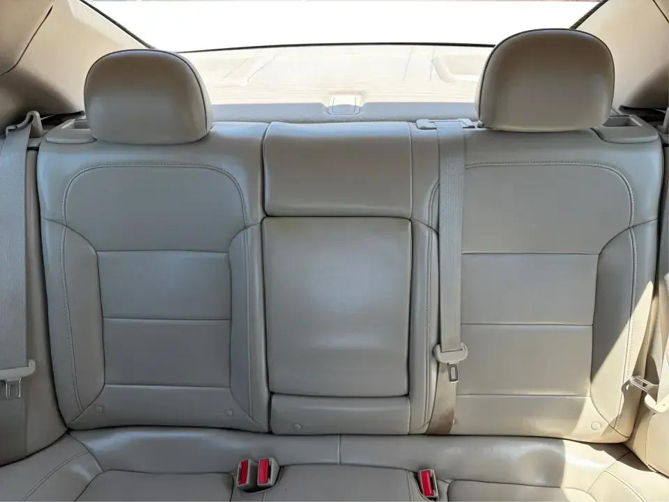 2014 Chevrolet Malibu 1LZ (1G11H5SL5EF) with an ECOTEC 2.5L I-4 gasoline direct injection engine, 6-Speed Automatic transmission, located at 401 Woodman Dr, Riverside, OH, 45431, (937) 908-9800, 39.760899, -84.123421 - Need a dependable commuter that still feels comfortable for weekend plans, errands, and date-night drives? This 2014 Chevrolet Malibu 1LZ in Atlantis Blue Metallic is a smart pick for life around New Carlisle-whether you're cruising I70 to Dayton, running quick trips down S DaytonLakeview Rd, or hea - Photo#13
