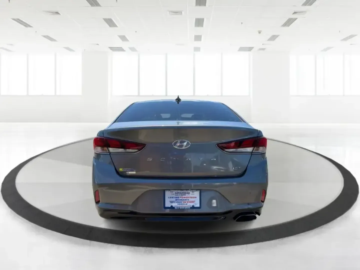 2018 Hyundai Sonata Eco (5NPE24AA3JH) with an 1.6L L4 DOHC 16V TURBO engine, 7A transmission, located at 1951 S Dayton Lakeview Rd., New Carlisle, OH, 45344, (937) 908-9800, 39.890999, -84.050255 - Need a smart, fuel-friendly sedan for a long commute to Dayton, a weekend run to Springfield, or daily school-and-grocery duty around Clark County? This 2018 Hyundai Sonata ECO is built for real life: comfortable for highway miles, easy to park in town, and efficient enough to keep your routine movi- Photo#3