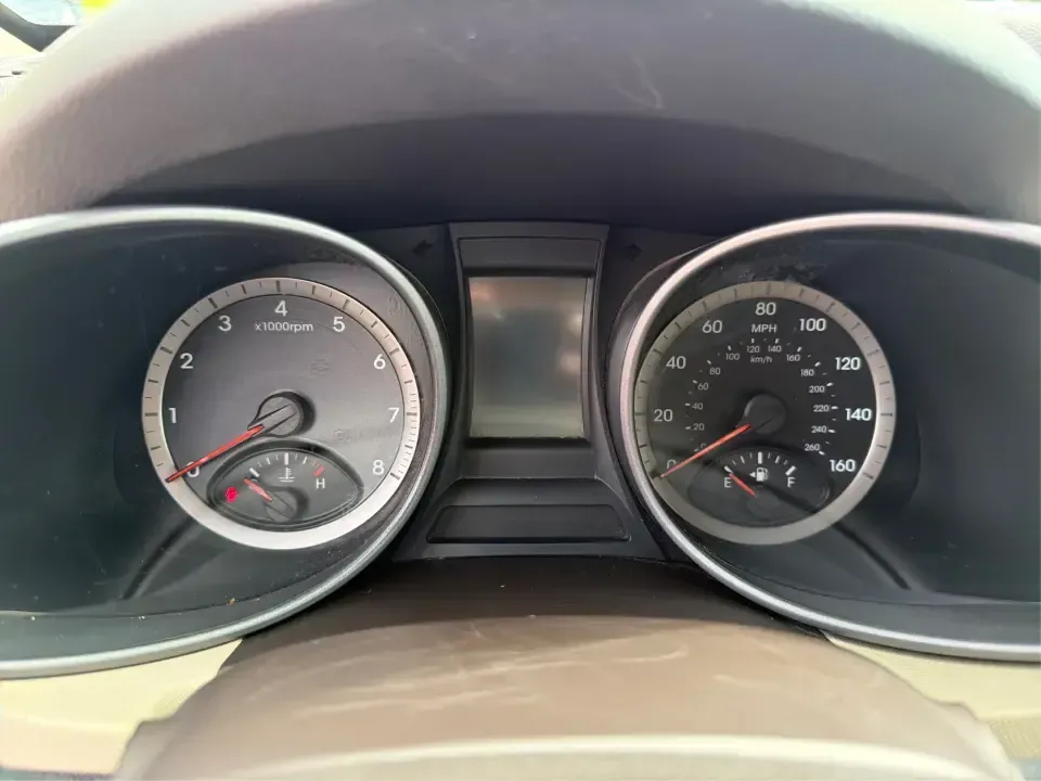 2014 Hyundai Santa Fe Sport 2.4 AWD (5XYZUDLB0EG) with an 2.4L L4 DOHC 16V engine, 6-Speed Automatic transmission, located at 4508 South Dixie Dr, Moraine, OH, 45439, (937) 908-9800, 39.689976, -84.218452 - Picture your next weekend escape: loading up the family, pointing the nose toward the MetroParks, and cruising I-75 with room for everyone and everything-without feeling like you're driving a bus. This 2014 Hyundai Santa Fe 2.4L in Cabo Bronze is a practical, road-trip-ready SUV that fits real life- Photo#15