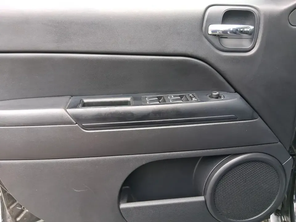 2016 Jeep Patriot Latitude 4WD (1C4NJRFB0GD) with an 2.4L L4 DOHC 16V engine, located at 1184 Kauffman Ave, Fairborn, OH, 45324, (937) 908-9800, 39.807072, -84.030914 - Weekend lake runs, snowy school mornings, and everyday commuting across the Miami Valley all get easier in a compact SUV that's ready when Ohio weather changes its mind. This **2016 Jeep Patriot Latitude 4WD** is a practical choice for drivers who want the Jeep look and capability in an affordable,- Photo#17