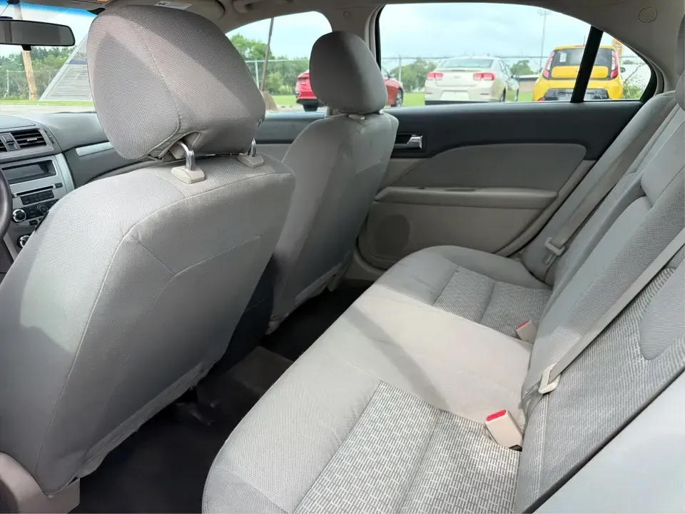 2012 Ford Fusion S (3FAHP0GA0CR) with an 2.5L L4 DOHC 16V engine, located at 8750 N County Rd 25A, Piqua, OH, 45356, (937) 908-9800, 40.164391, -84.232513 - Need a reliable commuter that still feels comfortable for weekend getaways and everyday errands around Troy? This 2012 Ford Fusion S sedan is a smart pick for drivers who want a dependable, easy-to-live-with car for trips down I75, quick runs to the Troy Community Center, or relaxed evenings cruisin- Photo#10
