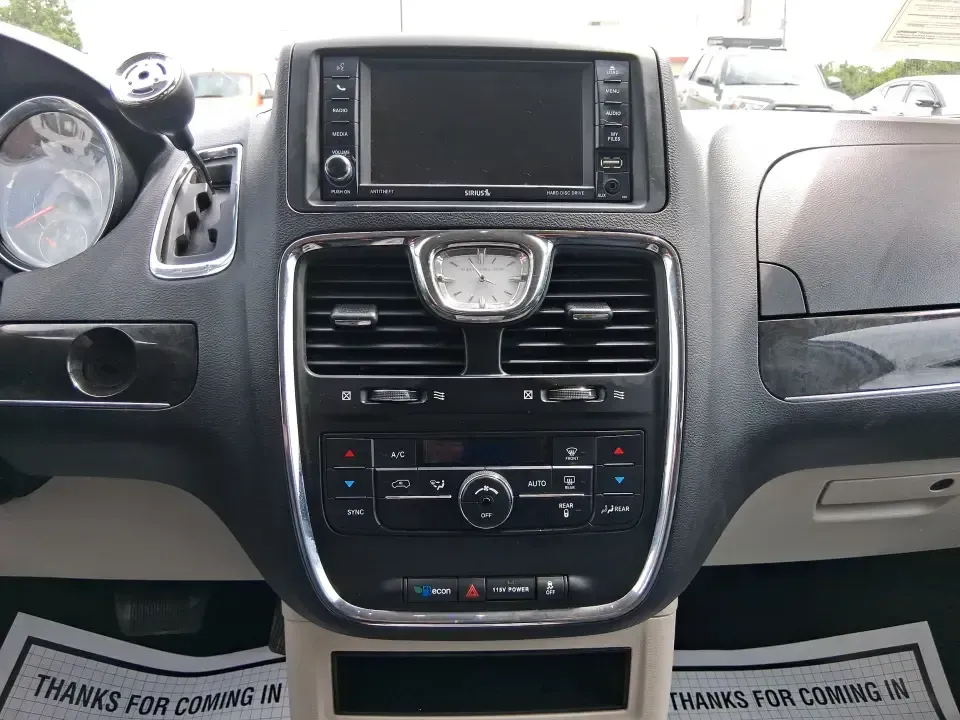 2016 Chrysler Town and Country Touring (2C4RC1BG4GR) with an 3.6L V6 DOHC 24V engine, 6A transmission, located at 1184 Kauffman Ave, Fairborn, OH, 45324, (937) 908-9800, 39.807072, -84.030914 - Load up the kids, the cooler, and the playlist-this 2016 Chrysler Town and Country Touring is built for real life in Fairborn, from school drop-offs and Wright-Patterson AFB commutes to weekend trips up I-675 and family days at Wright State University events. With its comfortable cabin, flexible s - Photo#13