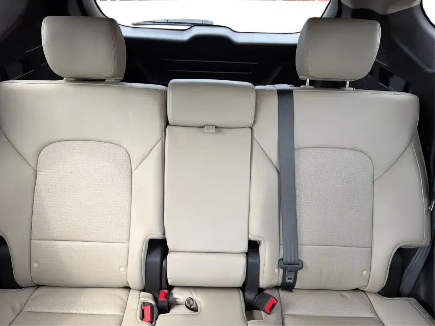 2016 Hyundai Santa Fe 2.4L (5XYZU3LB5GG) with an Theta II 2.4L I-4 gasoline direct injection engine, 6-Speed Automatic transmission, located at 1099 N County Rd 25A, Troy, OH, 45373, (937) 908-9800, 40.057079, -84.212883 - Load up the family, point the hood toward a weekend at John Bryan State Park, or make the daily commute from Xenia to Beavercreek feel more comfortable-this 2016 Hyundai Santa Fe 2.4L is the kind of SUV that fits real life. With three-row versatility in a right-sized footprint, it's ideal for school- Photo#14
