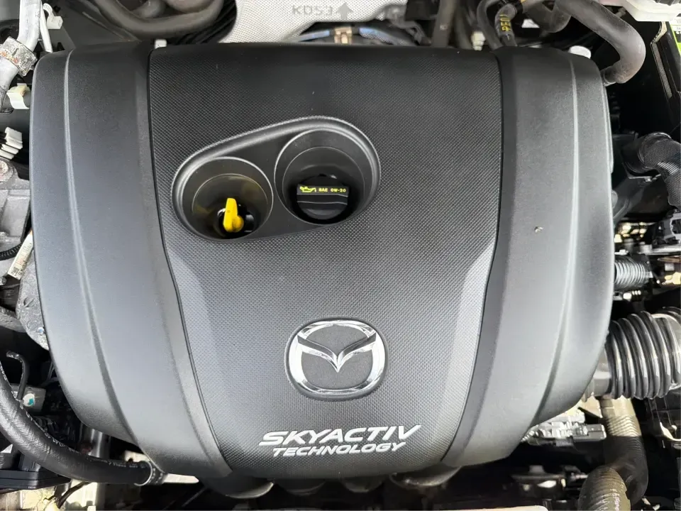 2014 Mazda CX-5 Touring (JM3KE2CYXE0) with an SKYACTIV-G 2.5L I-4 gasoline direct injection engine, 6-Speed Automatic transmission, located at 401 Woodman Dr, Riverside, OH, 45431, (937) 908-9800, 39.760899, -84.123421 - Need one SUV that can handle the weekday commute, Saturday errands, and a spontaneous road trip to John Bryan State Park without feeling like a chore? This 2014 Mazda CX-5 Touring in Liquid Silver Metallic is a smart, practical crossover for drivers who want real-world versatility, comfortable seati - Photo#11