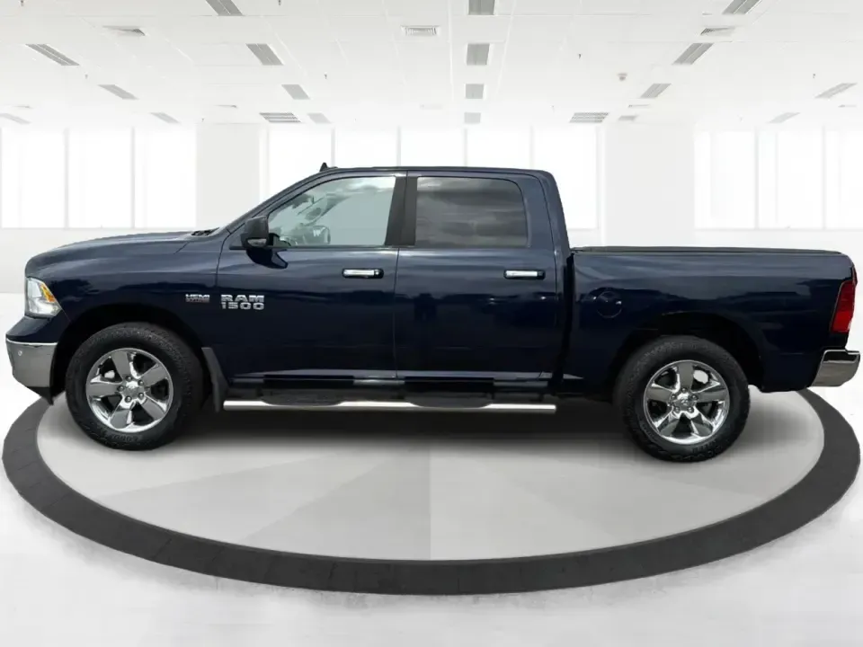 2016 Ram 1500 SLT Crew Cab SWB 4WD (3C6RR7LT3GG) with an 5.7L V8 OHV 16V engine, 6A transmission, located at 401 Woodman Dr, Riverside, OH, 45431, (937) 908-9800, 39.760899, -84.123421 - Weekend lake trips, hauling gear for a home project, or commuting from Riverside to Dayton with room for the whole crew-this 2016 Ram 1500 Big Horn Crew Cab is built for real-life schedules and real-life needs. Finished in eye-catching True Blue Pearlcoat and powered by a strong 5.7L V8, it's the ki- Photo#5