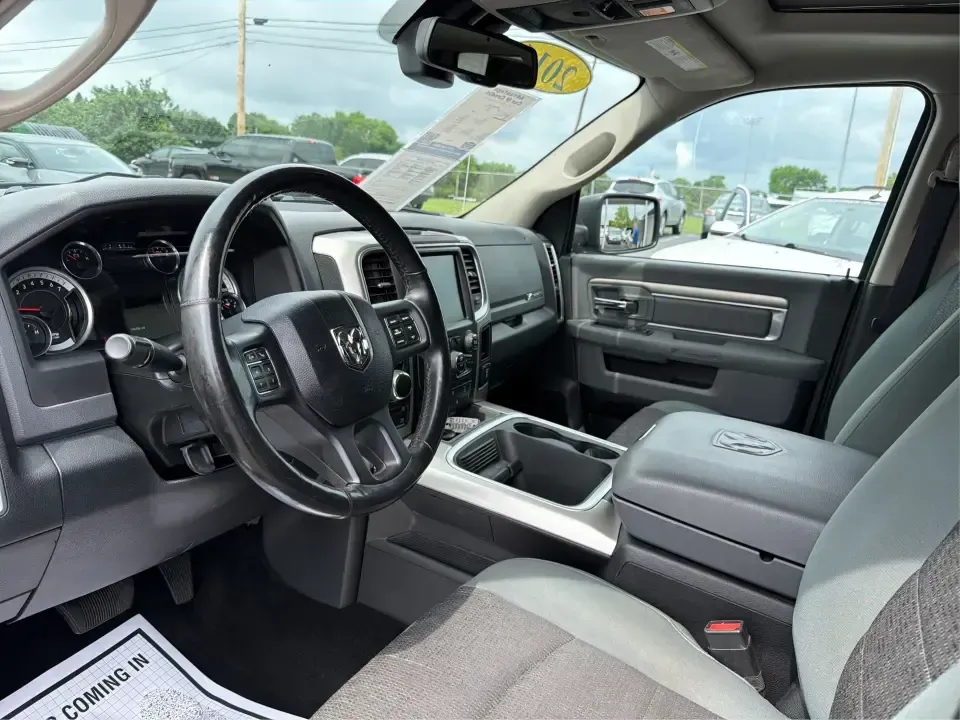 2016 Ram 1500 SLT Crew Cab SWB 4WD (3C6RR7LT3GG) with an 5.7L V8 OHV 16V engine, 6A transmission, located at 401 Woodman Dr, Riverside, OH, 45431, (937) 908-9800, 39.760899, -84.123421 - Weekend lake trips, hauling gear for a home project, or commuting from Riverside to Dayton with room for the whole crew-this 2016 Ram 1500 Big Horn Crew Cab is built for real-life schedules and real-life needs. Finished in eye-catching True Blue Pearlcoat and powered by a strong 5.7L V8, it's the ki- Photo#9