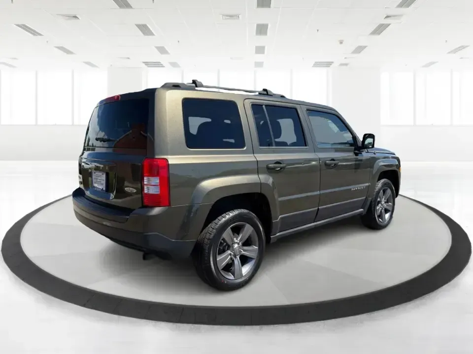 2015 Jeep Patriot Latitude 4WD (1C4NJRFB3FD) with an 2.4L L4 DOHC 16V engine, located at 8750 N County Rd 25A, Piqua, OH, 45356, (937) 908-9800, 40.164391, -84.232513 - When your weekends bounce between soccer fields, grocery runs, and quick getaways to the outdoors, you need an SUV that can handle everyday life without feeling like a chore. This 2015 Jeep Patriot Latitude 4WD is a practical, adventure-ready choice for Piqua-area drivers who want confident traction - Photo#2