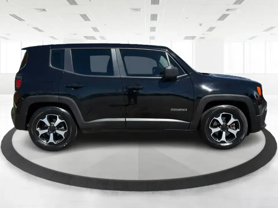 2016 Jeep Renegade Sport FWD (ZACCJAAT2GP) with an 2.4L L4 DOHC 16V engine, 6M transmission, located at 1951 S Dayton Lakeview Rd., New Carlisle, OH, 45344, (937) 908-9800, 39.890999, -84.050255 - Need a practical crossover that can handle the daily commute to Dayton, quick school runs, and spontaneous weekend escapes to Buck Creek State Park? This 2016 Jeep Renegade Sport in Black is built for real-life Ohio driving-easy to park downtown, confident on I70 and Route 235, and versatile enough- Photo#1