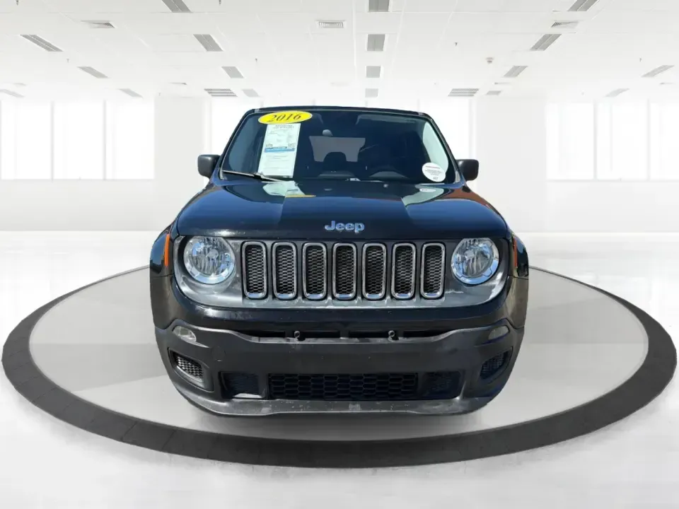 2016 Jeep Renegade Sport FWD (ZACCJAAT2GP) with an 2.4L L4 DOHC 16V engine, 6M transmission, located at 1951 S Dayton Lakeview Rd., New Carlisle, OH, 45344, (937) 908-9800, 39.890999, -84.050255 - Need a practical crossover that can handle the daily commute to Dayton, quick school runs, and spontaneous weekend escapes to Buck Creek State Park? This 2016 Jeep Renegade Sport in Black is built for real-life Ohio driving-easy to park downtown, confident on I70 and Route 235, and versatile enough- Photo#7