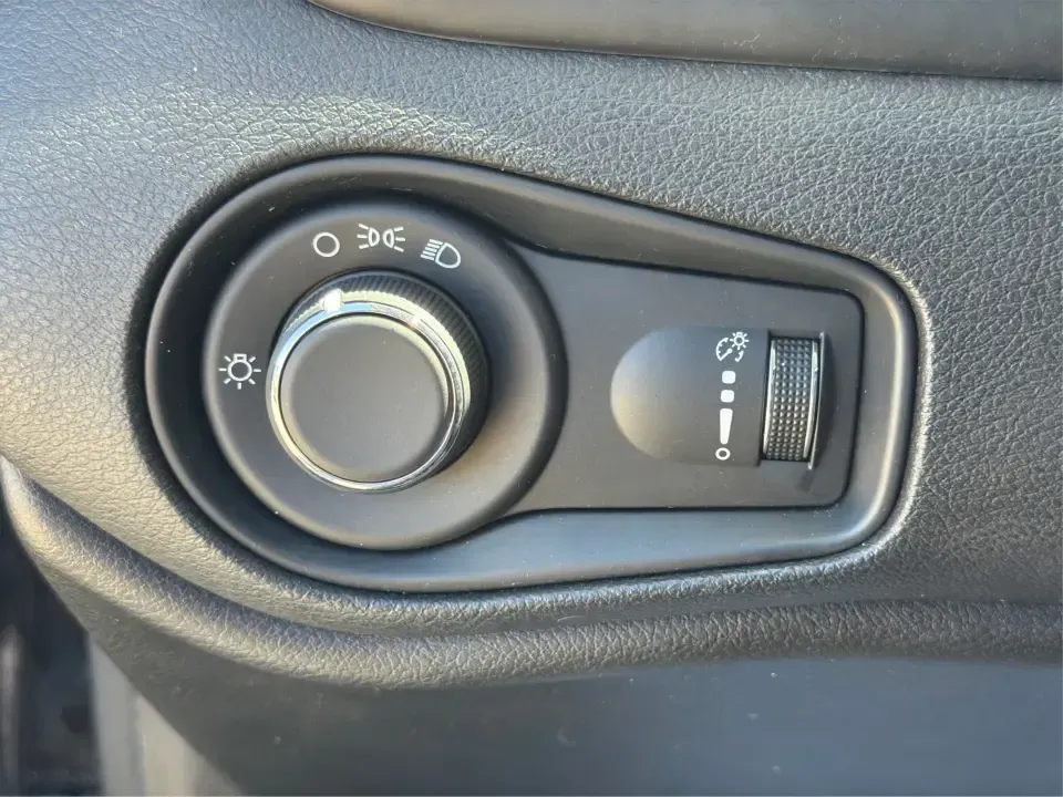 2016 Jeep Renegade Sport FWD (ZACCJAAT2GP) with an 2.4L L4 DOHC 16V engine, 6M transmission, located at 1951 S Dayton Lakeview Rd., New Carlisle, OH, 45344, (937) 908-9800, 39.890999, -84.050255 - Need a practical crossover that can handle the daily commute to Dayton, quick school runs, and spontaneous weekend escapes to Buck Creek State Park? This 2016 Jeep Renegade Sport in Black is built for real-life Ohio driving-easy to park downtown, confident on I70 and Route 235, and versatile enough- Photo#17