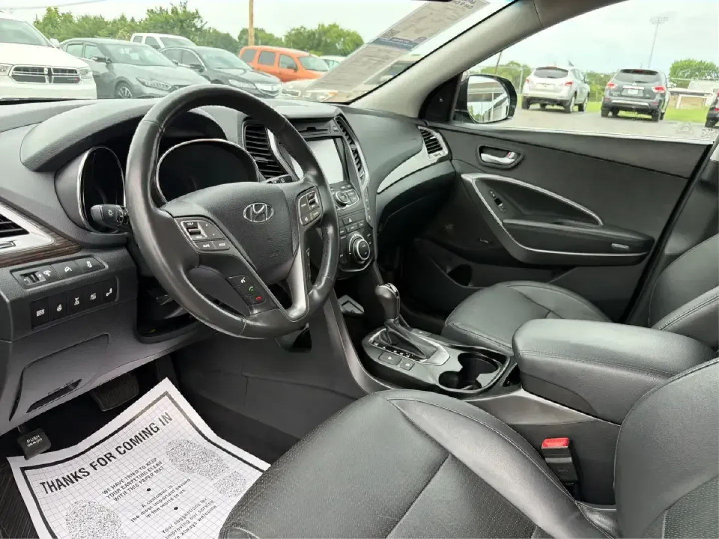 2014 Hyundai Santa Fe Limited AWD (KM8SRDHF4EU) with an 3.3L V6 DOHC 24V engine, 6-Speed Automatic transmission, located at 401 Woodman Dr, Riverside, OH, 45431, (937) 908-9800, 39.760899, -84.123421 - Picture your next weekend: loading up the family for a day at John Bryan State Park, heading out for youth sports in Beavercreek, or cruising I35 and US68 for an easy commute to Dayton. This 2014 Hyundai Santa Fe Limited AWD is built for real life in and around Xenia-roomy enough for growing familie- Photo#9