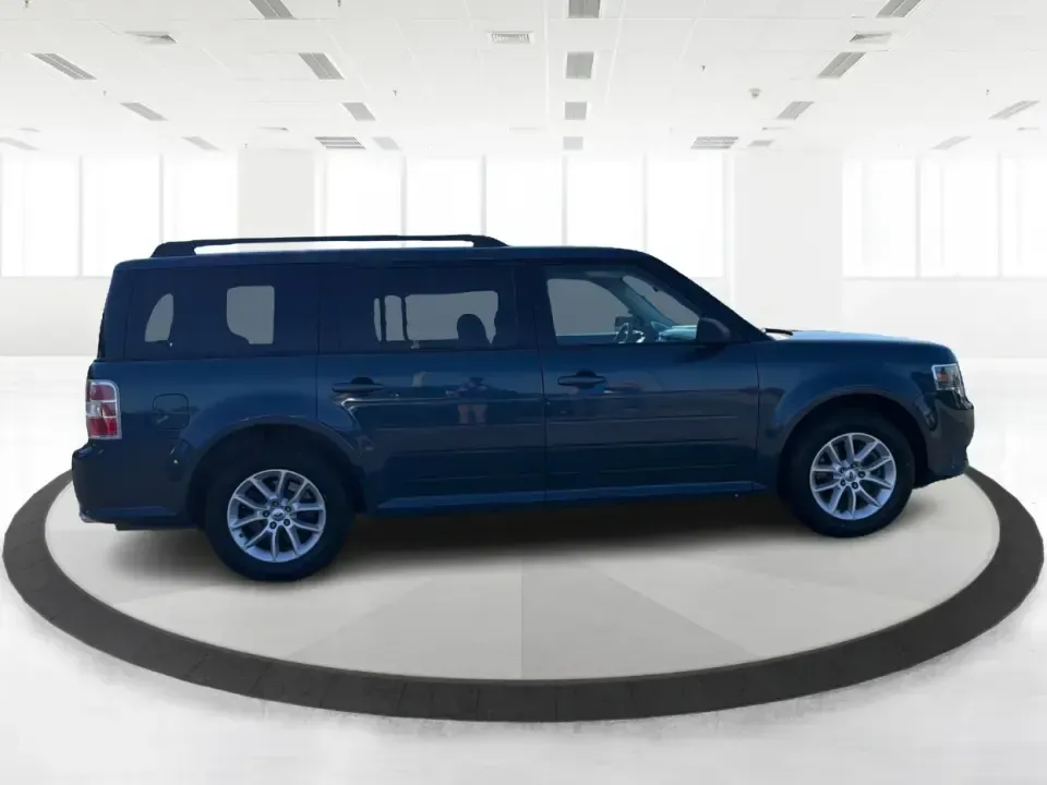 2016 Ford Flex SE FWD (2FMGK5B81GB) with an 3.5L V6 DOHC 24V engine, 6A transmission, located at 1099 N County Rd 25A, Troy, OH, 45373, (937) 908-9800, 40.057079, -84.212883 - Need one vehicle that can handle school drop-offs, long commutes down I75, and a full weekend of gear for a trip to Charleston Falls Preserve? This 2016 Ford Flex SE FWD is built for real life in Troy, Ohio-roomy for growing families, comfortable for daily drivers, and flexible (pun intended) for an - Photo#1