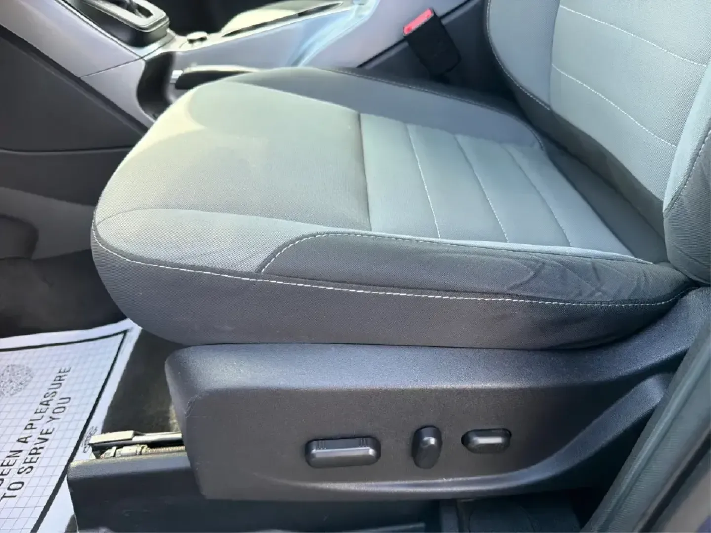 2016 Ford Escape SE FWD (1FMCU0G94GU) with an 2.0L L4 DOHC 16V engine, 6-Speed Automatic transmission, located at 1099 N County Rd 25A, Troy, OH, 45373, (937) 908-9800, 40.057079, -84.212883 - Pack up the kids, load the groceries, or point the nose toward a weekend getaway-this 2016 Ford Escape SE FWD is the kind of compact SUV that fits real life in Troy, Ohio. With seating for five, versatile cargo space, and fuel-friendly efficiency (23 city / 32 highway MPG), it's a smart match for co- Photo#18