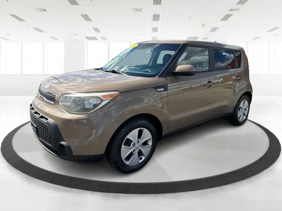 2014 Kia Soul Base (KNDJN2A29E7) with an 1.6L L4 DOHC 16V engine, located at 1951 S Dayton Lakeview Rd., New Carlisle, OH, 45344, (937) 908-9800, 39.890999, -84.050255 - Whether you're a commuter who wants an easy-to-park daily driver, a first-time buyer looking for a practical runabout, or a small family planning weekend trips from New Carlisle to Yellow Springs, this 2014 Kia Soul Base fits the lifestyle. With its tall seating position, flexible cargo space, and c - Photo#8