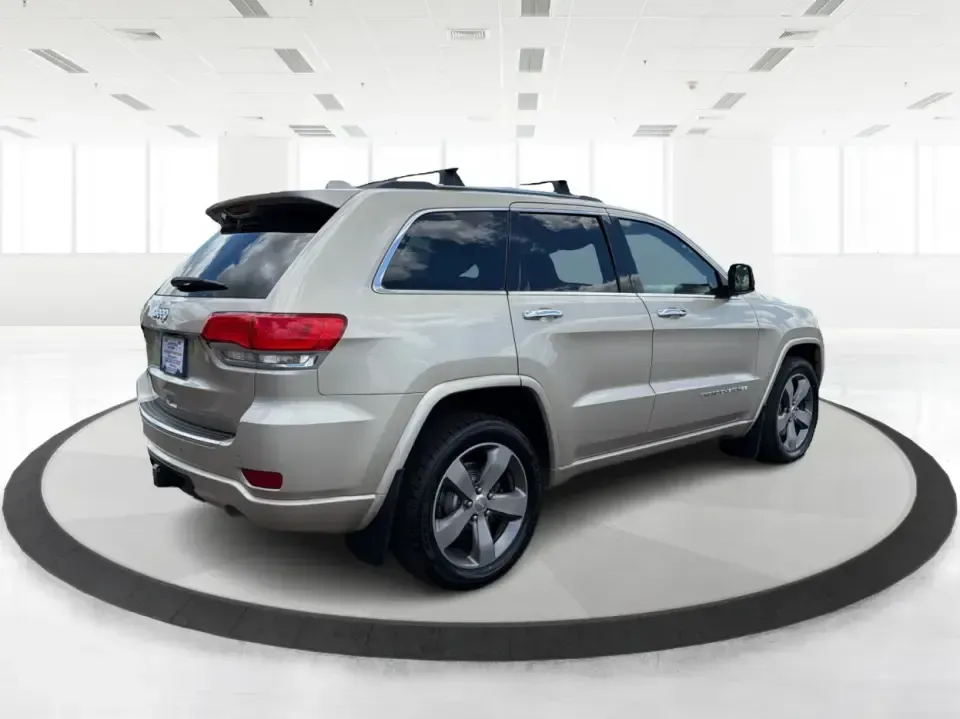 2015 Jeep Grand Cherokee Overland 4WD (1C4RJFCT9FC) with an 5.7L V8 OHV 16V engine, 8-Speed Automatic transmission, located at 880 E. National Road, Vandalia, OH, 45377, (937) 908-9800, 39.891918, -84.183594 - Load up the family, point the hood toward a weekend getaway, and let a V8 Grand Cherokee make the drive feel like part of the adventure. This 2015 Jeep Grand Cherokee Overland 4WD is the kind of SUV that fits real life in Vandalia-school drop-offs, long commutes down I75, and spontaneous trips to th - Photo#2