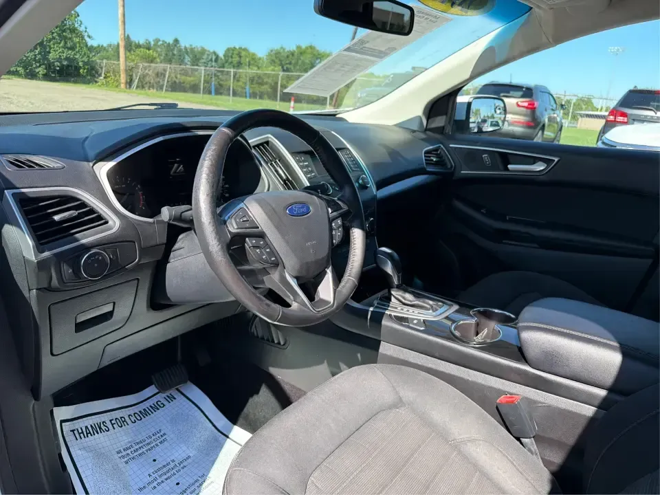 2015 Ford Edge SEL AWD (2FMTK4J87FB) with an 3.5L V6 DOHC 24V engine, 6-Speed Automatic transmission, located at 1184 Kauffman Ave, Fairborn, OH, 45324, (937) 908-9800, 39.807072, -84.030914 - Weekend road trips to Yellow Springs, snowy commutes to Wright-Patterson AFB, and everyday school-drop runs around Fairborn all call for an SUV that feels confident, comfortable, and easy to live with. This 2015 Ford Edge SEL AWD is built for real life in Ohio-room for five, versatile cargo space, a- Photo#9