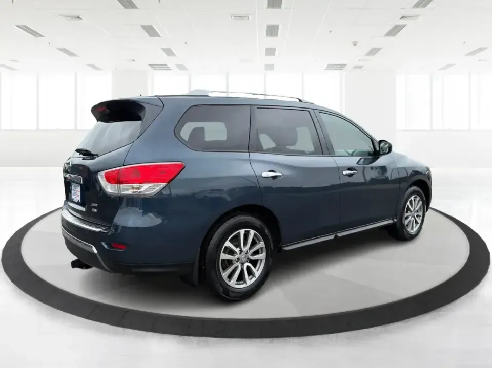2016 Nissan Pathfinder SL 4WD (5N1AR2MM6GC) with an 3.5L V6 DOHC 24V engine, CVT transmission, located at 8750 N County Rd 25A, Piqua, OH, 45356, (937) 908-9800, 40.164391, -84.232513 - Pack up the kids, cue the road-trip playlist, and point your next adventure toward Indian Lake, a weekend tournament, or an easy commute down I75-this 2016 Nissan Pathfinder SL 4WD is built for real life in West Central Ohio. With three rows for up to 7 passengers, confident four-wheel drive, and th- Photo#2