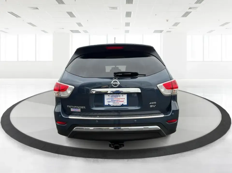 2016 Nissan Pathfinder SL 4WD (5N1AR2MM6GC) with an 3.5L V6 DOHC 24V engine, CVT transmission, located at 8750 N County Rd 25A, Piqua, OH, 45356, (937) 908-9800, 40.164391, -84.232513 - Pack up the kids, cue the road-trip playlist, and point your next adventure toward Indian Lake, a weekend tournament, or an easy commute down I75-this 2016 Nissan Pathfinder SL 4WD is built for real life in West Central Ohio. With three rows for up to 7 passengers, confident four-wheel drive, and th- Photo#3