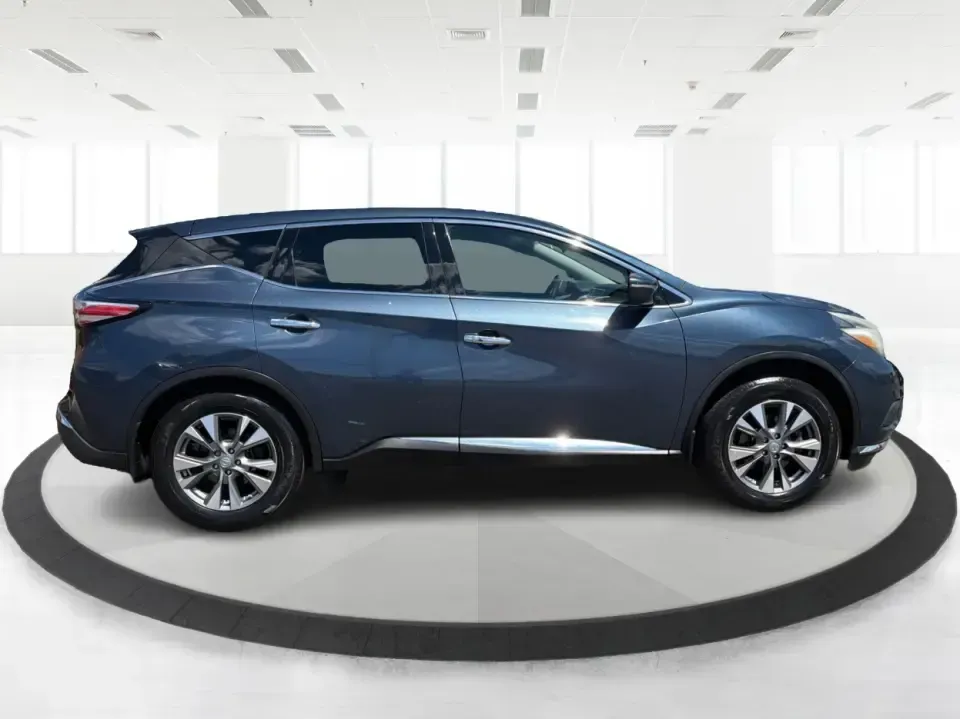 2015 Nissan Murano Platinum AWD (5N1AZ2MH4FN) with an 3.5L V6 DOHC 24V engine, Continuously Variable Transmission transmission, located at 1230 East Main St, Xenia, OH, 45385, (937) 908-9800, 39.688026, -83.910172 - Picture your next weekend escape: five seats filled, luggage packed, and you're cruising from Xenia toward Caesar Creek or up I675 for dinner in Beavercreek-comfortable, confident, and ready for Ohio's changing weather. This 2015 Nissan Murano Platinum AWD is the kind of SUV that fits real life, whe- Photo#1