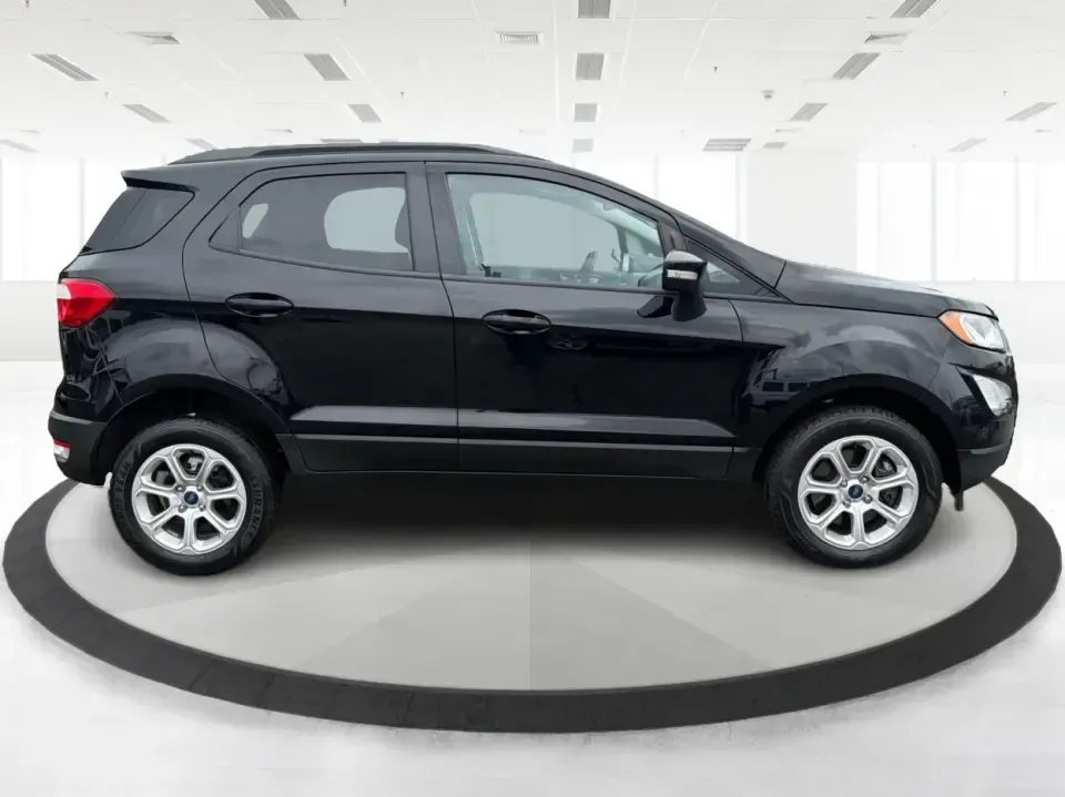 2020 Ford EcoSport SE AWD (MAJ6S3GL0LC) with an 2.0L L4 DOHC 16V engine, 6A transmission, located at 880 E. National Road, Vandalia, OH, 45377, (937) 908-9800, 39.891918, -84.183594 - 2020 Ford EcoSport SE AWD - Photo#1