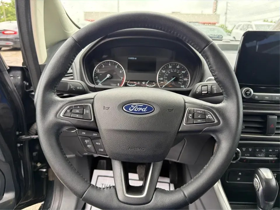 2020 Ford EcoSport SE AWD (MAJ6S3GL0LC) with an 2.0L L4 DOHC 16V engine, 6A transmission, located at 880 E. National Road, Vandalia, OH, 45377, (937) 908-9800, 39.891918, -84.183594 - 2020 Ford EcoSport SE AWD - Photo#15