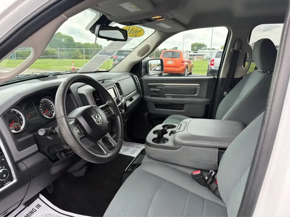 2016 Ram 1500 SLT Crew Cab LWB 4WD (1C6RR7TT0GS) with an 5.7L V8 OHV 16V engine, 6A transmission, located at 1099 N County Rd 25A, Troy, OH, 45373, (937) 908-9800, 40.057079, -84.212883 - Need one truck that can handle the weekday grind and still be ready for weekend projects, towing, and road trips to Indian Lake? This **2016 Ram 1500 SLT Crew Cab LWB 4WD** fits the lifestyle-room for the crew, four-wheel-drive confidence for Ohio weather, and the V8 power that makes hauling and hig- Photo#9