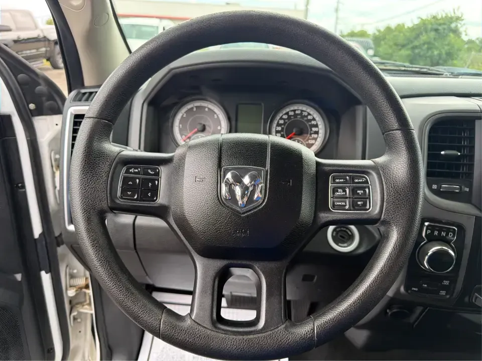 2016 Ram 1500 SLT Crew Cab LWB 4WD (1C6RR7TT0GS) with an 5.7L V8 OHV 16V engine, 6A transmission, located at 1099 N County Rd 25A, Troy, OH, 45373, (937) 908-9800, 40.057079, -84.212883 - Need one truck that can handle the weekday grind and still be ready for weekend projects, towing, and road trips to Indian Lake? This **2016 Ram 1500 SLT Crew Cab LWB 4WD** fits the lifestyle-room for the crew, four-wheel-drive confidence for Ohio weather, and the V8 power that makes hauling and hig- Photo#16