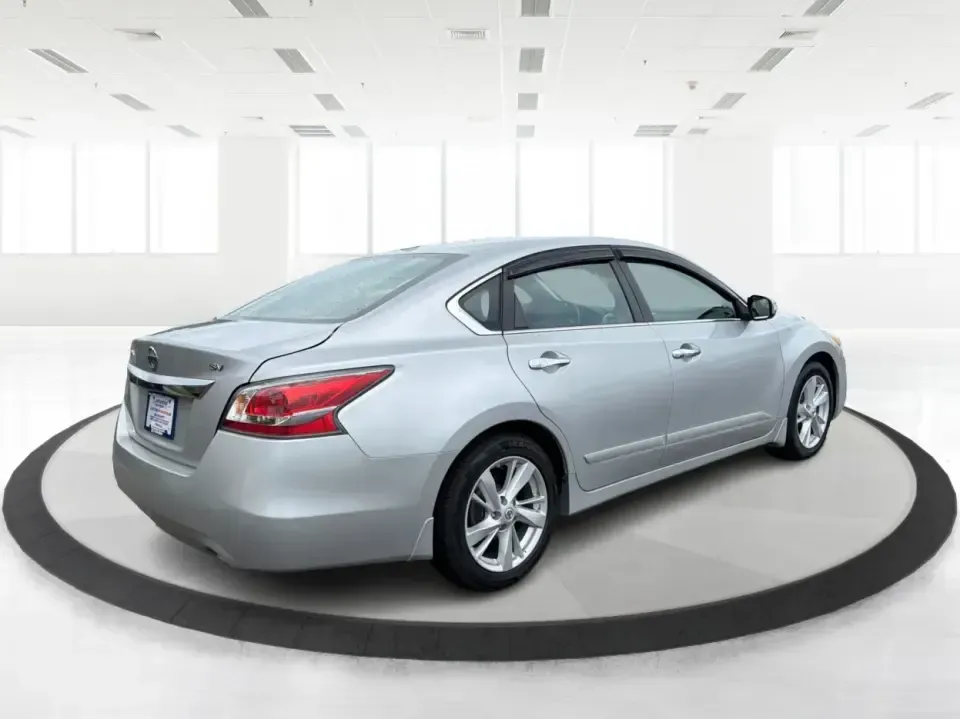 2015 Nissan Altima 2.5 S (1N4AL3AP8FC) with an 2.5L L4 DOHC 16V engine, Continuously Variable Transmission transmission, located at 1099 N County Rd 25A, Troy, OH, 45373, (937) 908-9800, 40.057079, -84.212883 - Need a reliable commuter that can handle the daily run from Troy to Dayton, school drop-offs, and the occasional weekend escape to Charleston Falls Preserve? This **2015 Nissan Altima 2.5 S** is a smart, comfortable sedan built for real-life driving-easy to park downtown, smooth on I75, and efficien- Photo#2
