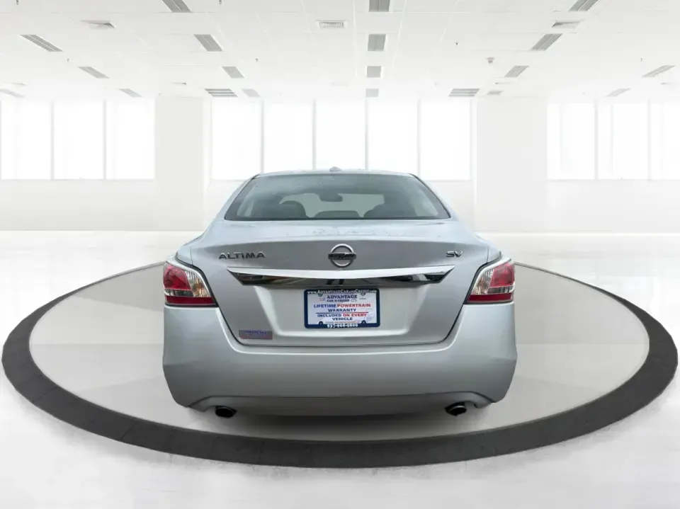 2015 Nissan Altima 2.5 S (1N4AL3AP8FC) with an 2.5L L4 DOHC 16V engine, Continuously Variable Transmission transmission, located at 1099 N County Rd 25A, Troy, OH, 45373, (937) 908-9800, 40.057079, -84.212883 - Need a reliable commuter that can handle the daily run from Troy to Dayton, school drop-offs, and the occasional weekend escape to Charleston Falls Preserve? This **2015 Nissan Altima 2.5 S** is a smart, comfortable sedan built for real-life driving-easy to park downtown, smooth on I75, and efficien- Photo#3