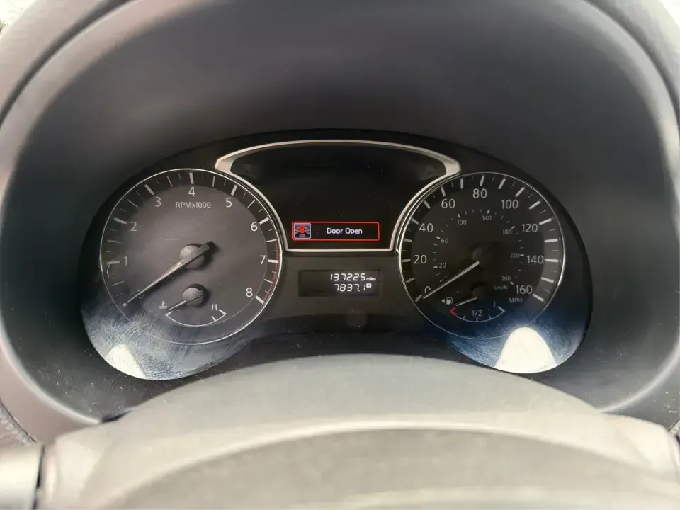 2015 Nissan Altima 2.5 S (1N4AL3AP8FC) with an 2.5L L4 DOHC 16V engine, Continuously Variable Transmission transmission, located at 1099 N County Rd 25A, Troy, OH, 45373, (937) 908-9800, 40.057079, -84.212883 - Need a reliable commuter that can handle the daily run from Troy to Dayton, school drop-offs, and the occasional weekend escape to Charleston Falls Preserve? This **2015 Nissan Altima 2.5 S** is a smart, comfortable sedan built for real-life driving-easy to park downtown, smooth on I75, and efficien- Photo#15