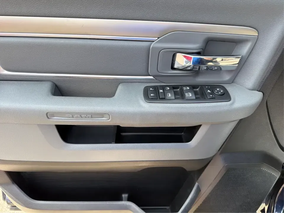 2014 Ram 1500 SLT Crew Cab SWB 4WD (1C6RR7LT3ES) with an 5.7L V8 OHV 16V engine, 6-Speed Automatic transmission, located at 1184 Kauffman Ave, Fairborn, OH, 45324, (937) 908-9800, 39.807072, -84.030914 - Whether you're hauling a camper to Caesars Creek, towing a trailer for weekend projects, or commuting from Fairborn to Wright-Patterson AFB with room for the whole crew, this truck is built for real-life Ohio driving. The 2014 Ram 1500 SLT Crew Cab SWB 4WD blends V8 power, confident four-wheel-drive- Photo#19