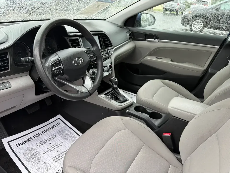 2019 Hyundai Elantra Limited (5NPD84LF6KH) with an 1.8L L4 DOHC 16V engine, 6A transmission, located at 880 E. National Road, Vandalia, OH, 45377, (937) 908-9800, 39.891918, -84.183594 - Need a reliable commuter that still feels comfortable for date night in Dayton, errands in Huber Heights, and weekend drives out toward Englewood MetroPark? This 2019 Hyundai Elantra Limited in eye-catching Lakeside Blue is the kind of practical, fuel-friendly sedan that fits real life-easy to park,- Photo#9