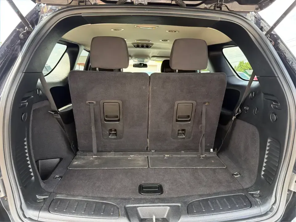 2015 Dodge Durango SXT AWD (1C4RDJAGXFC) with an 3.6L V6 DOHC 24V engine, 8-Speed Automatic transmission, located at 8750 N County Rd 25A, Piqua, OH, 45356, (937) 908-9800, 40.164391, -84.232513 - Need one SUV that can handle the school run, a long I75 commute, and a packed weekend at Indian Lake without feeling cramped? This 2015 Dodge Durango SXT AWD is built for real life in West Central Ohio-roomy for up to seven passengers, confident in changing weather, and versatile enough for everythi- Photo#12