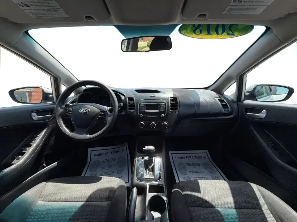 2018 Kia Forte LX 6M (3KPFK4A73JE) with an 2.0L L4 DOHC 16V engine, 6M transmission, located at 1230 East Main St, Xenia, OH, 45385, (937) 908-9800, 39.688026, -83.910172 - Whether you're tackling a daily commute from Xenia to Beavercreek, shuttling kids to practices near Shawnee Park, or planning an easy weekend drive out toward Caesar Creek State Park, this 2018 Kia Forte LX 6M is a smart, practical sedan built for real-life miles. With its efficient footprint, comfo- Photo#19