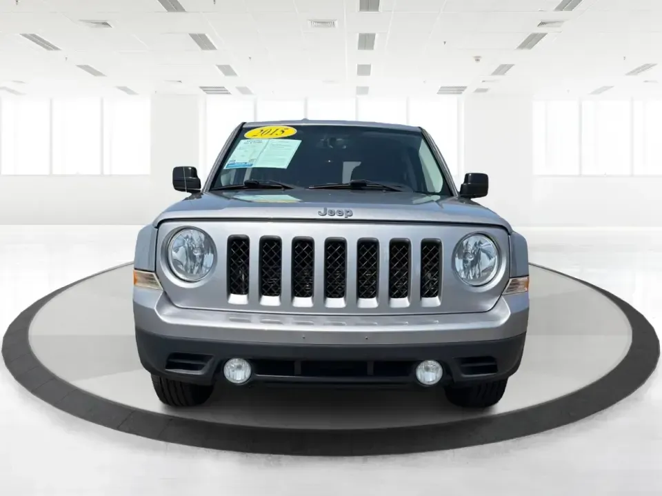 2015 Jeep Patriot Latitude 4WD (1C4NJRFB0FD) with an 2.4L L4 DOHC 16V engine, located at 1230 East Main St, Xenia, OH, 45385, (937) 908-9800, 39.688026, -83.910172 - Weekend getaways, snowy school runs, and everyday commuting around Greene County feel a lot more doable in a compact SUV that's ready for whatever Ohio weather throws your way. If you're looking for a versatile ride that can handle errands in town, a trip out to Caesar Creek, or the back roads leadi- Photo#7